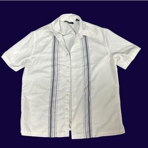 2xist White and Gray Striped Button Down Shirt